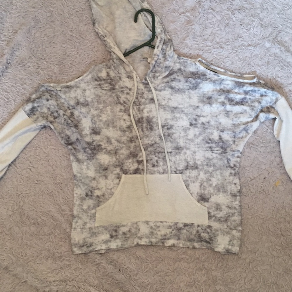 GB marble hoodie with open shoulders